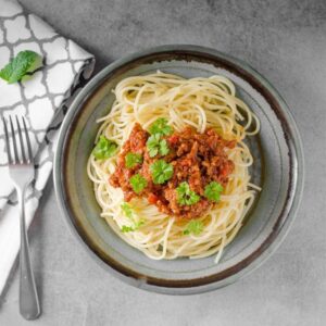 SPAGHETTI BOLOGNAISE